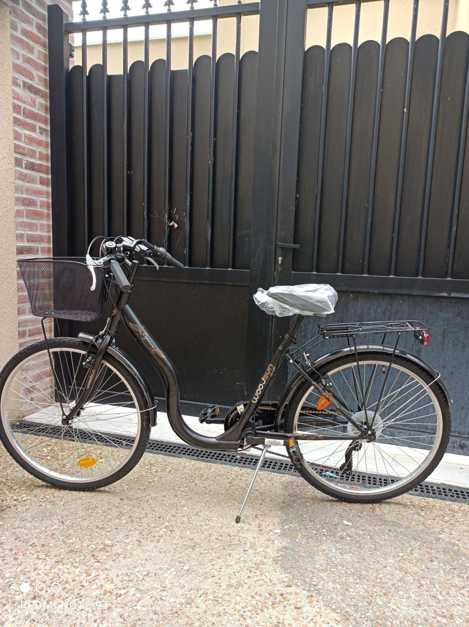 Tres Beau Studio Climatisation, Trois Etoiles, Parking A Velo, Velos En Option, Parking Prive Jardin Montargis Exterior photo